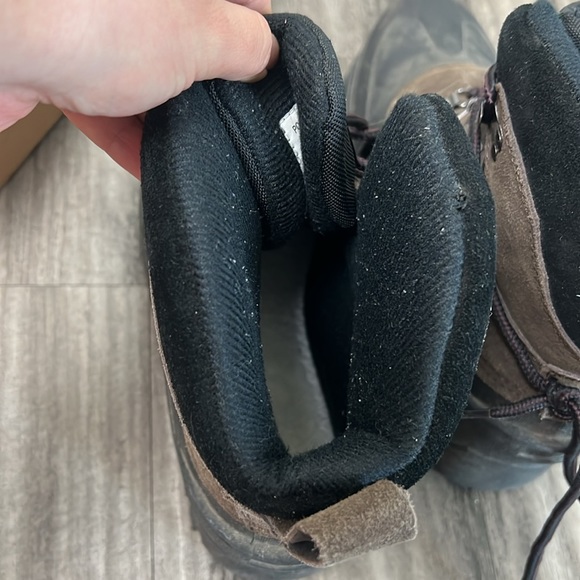 MOUNTAIN BOOTS FOR SNOW OR HIKING SIZE 7 - Picture 5 of 6